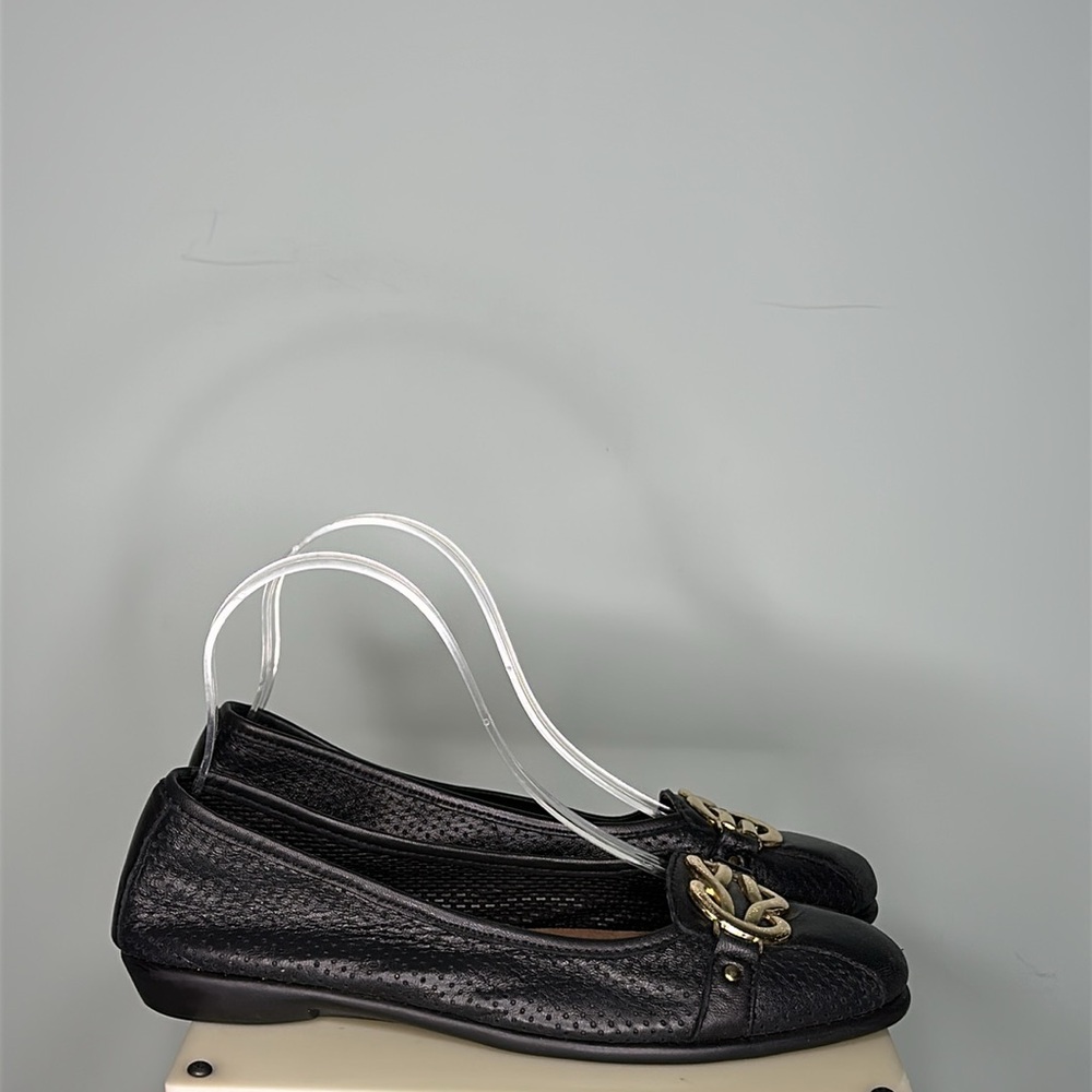 Aerosoles Women's High Bet Ballet Flats
Size 7 .5 Medium. - Picture 5 of 10